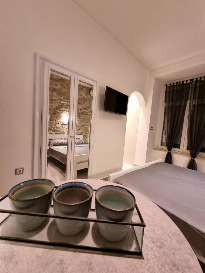 Apartment Amfiteatar Pula Exterior photo